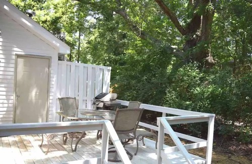 North Raleigh House | Newly Remodeled 2 BR Townhome