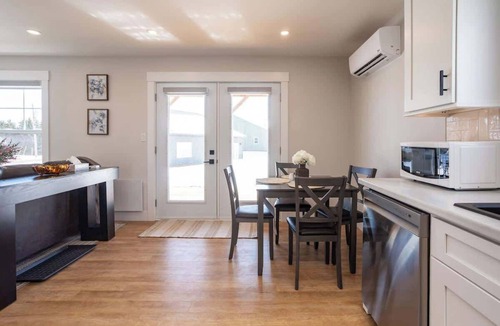 Charlottetown House | Newly renovated - few minutes from Charlottetown