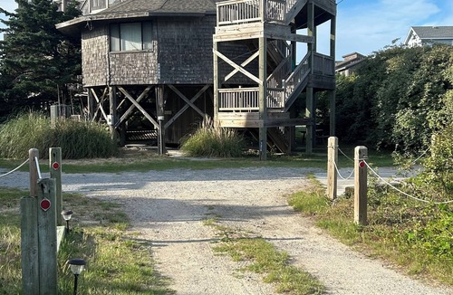 Avon Cottage | OBX Treehouse on the Dunes with Sunrise & Sunset views over Ocean & Sound!