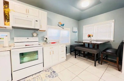 Surfside Beach Cottage | Ocean Lakes Resort- Adorable cottage home close to beach, Myrtle Beach SC