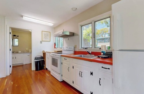 Ocean Point Cabin | Ocean Point Colony House- w/Sunroom & Sweeping Ocean Views, Dog-friendly