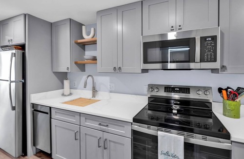 Litchfield by the Sea Condo | Oceanfront 1BR Luxe Bridgewater Suite w/Ocean & Resort Views @Litchfield Beach