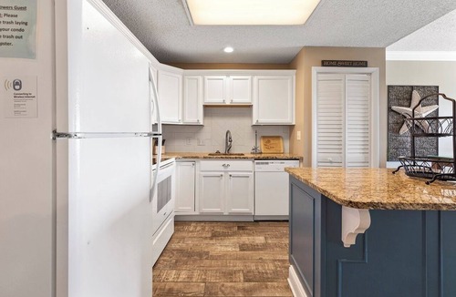 Cherry Grove Beach Condo | Oceanfront 3BR/2B Ground Floor condo at Springs Towers in Cherry Grove