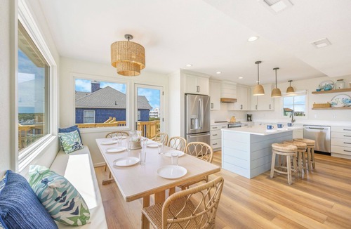 Waves House | OCEANFRONT-6 BDRM-4 Mstrs-RENOVATED 2024-Heated Pool,Hot Tub, Media & Game Rooms