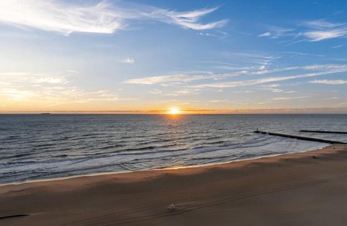 Northeast Virginia Beach House | Oceanfront Condo, Heated Pool, Fitness Center