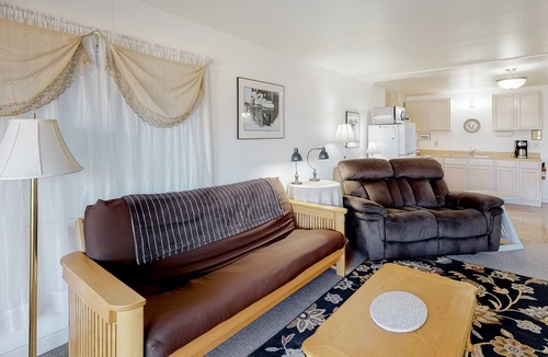 Bar Harbor Condo | Oceanfront Condo with Bay Views, Fast WiFi, Furnished Balcony, and Partial AC
