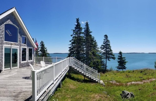 South Addison Cottage | Oceanfront Cottage Perfect for Summer Coastal Adventures