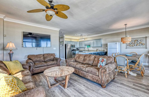 Long Bay Estates House | Oceanfront duplex with 6 bedrooms/6 bath on each side. This is Drs Rx.
