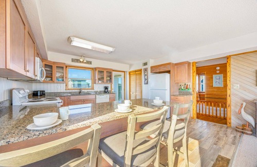 Salvo House | Oceanfront Peaceful Easy Feeling! Home w/Hot Tub, Game Room, Easy Beach Access