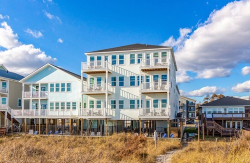 Crescent Beach House | Oceanfront Spectacular Views!Huge Oceanfront Pool with Spa and Game Room Unit B