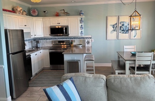 Indian Beach Condo | Oceanfront - The Ocean Club - Sand, Sun & Family Fun - Indian Beach/Emerald Isle