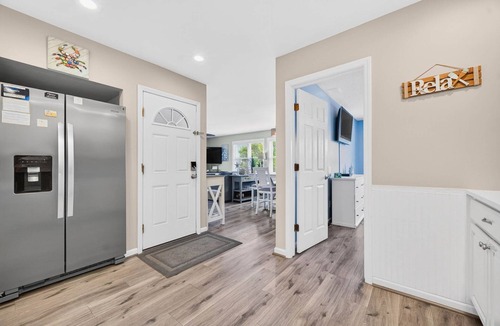 Ocean Isle Beach House | Oceanside/Private Beach Walkway no streets to cross-Sleeps 14, Upscale, Pool