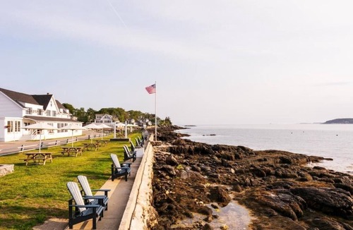 Ocean Point Hotel | Oceanside Room Perfect for Reconnecting with Nature | Near Grimes Cove Beach