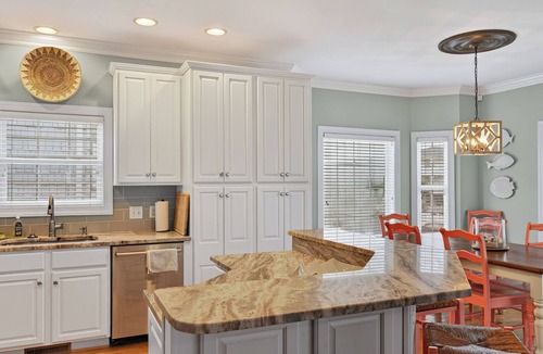 Ocean Isle Beach House | OIB Heaven-5BR on Canal, Private Pool, New Gameroom, Newly Renovated, Near Beach