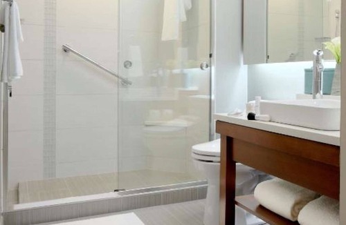 Mount Pleasant Hotel | One Bedroom Two Queen Beds with Sofa Bed at Hyatt Place Mount Pleasant Towne Centre