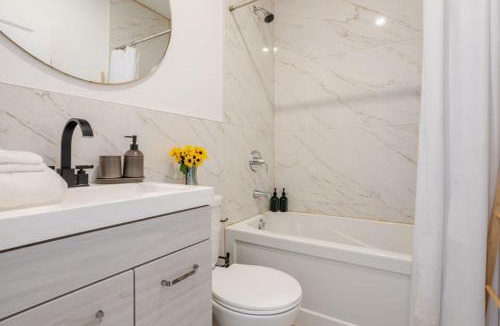 Ville-Marie Apartment | Outstanding 1BR | Gay village & downtown MTL