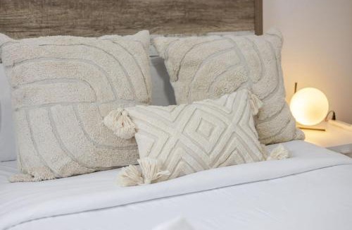 Ville-Marie Apartment | Outstanding 1BR | Gay village & downtown MTL