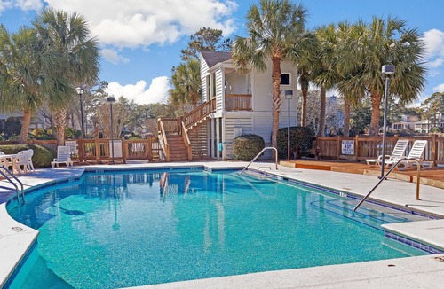 Litchfield by the Sea House | Oyster Catcher 32 Lake View 3BR 3BA Villa w Kitchen
