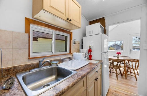 Otonabee-South Monaghan House | Peaceful 1BR Nature Stay | Cozy & Scenic
