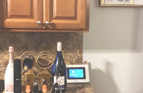 Cascade House | Peaceful 3BR Eden Home ,Fire Pit, Workspace,and Work Vehicle Parking!