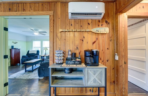 Atlantic Cottage | Peaceful Atlantic Cottage w/Deck & Yard!