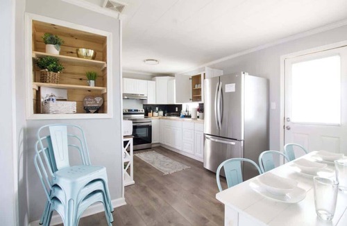 Bristol House | Peaceful Family Retreat in Bristol