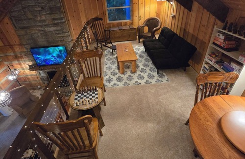 Zionville Cabin | Peaceful Mountain Cabin over 4,600 ft elevation