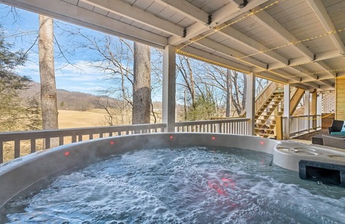 Waynesville Cabin | Peaceful Mountain Retreat Near Great Smoky Mountains - Hot Tub & Fire Pit.