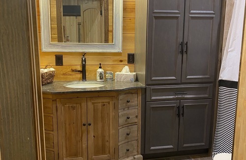 Russellville Cabin | Peaceful Retreat! Cozy Lodge with Scenic Views, Patio, Fire Pit.
