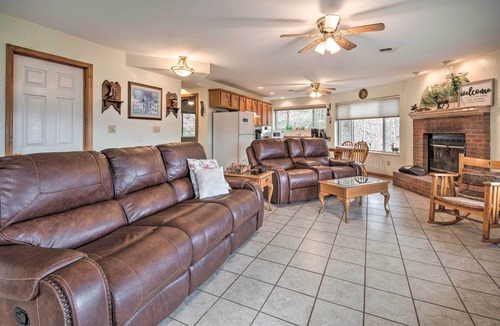 Burnsville Apartment | Pet-friendly Apt w/Views in Pisgah Natl Forest!