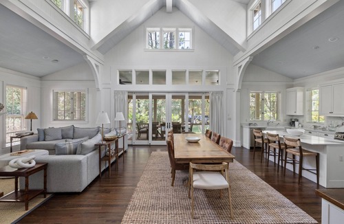 Palmetto Bluff House | Pet-Friendly + Dual Main level Primary Suites
