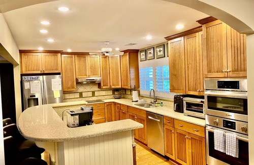 Saint Helena Island House | Pet friendly, golf cart included - "The Bailey-Wick”, 294 Tarpon Drive