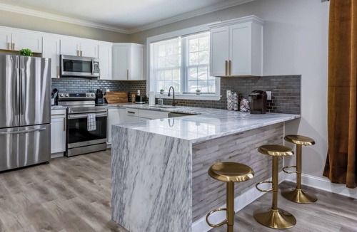 Crosstown House | Pet-Friendly Memphis Retreat Near Crosstown, Downtown & Zoo