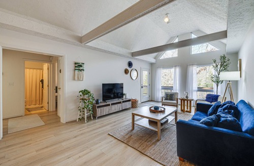 Cats Paw House | Pet-Friendly Mineral Vacation Rental By Lake Anna