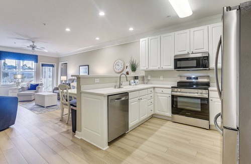 Calabash Condo | Pool & Private Balcony! Crow Creek Golf Club Condo
