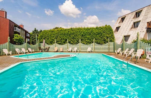 Beaupre Ski Chalet | Pool & Spa - Chalet Le Misco