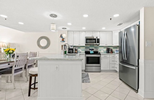 North Myrtle Beach Condo | Pristine Direct Oceanfront Getaway Luxury Oasis
