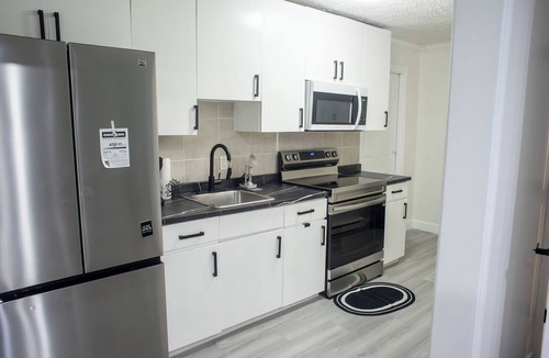 Saint John House | Pristine Guest Suite close to Saint John Airport