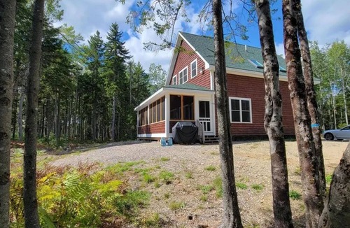 Gouldsboro Cabin | Private 14 acre waterfront 3-bedroom cabin in the peaceful forests of Maine