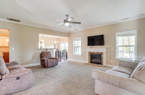 Five Points House | Private 3-Acre Retreat Near Carolina Horse Park