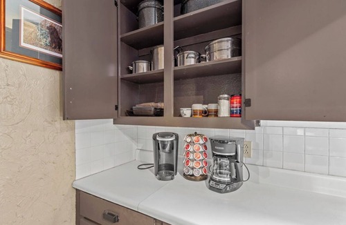 Yemassee House | Private Home in Downtown Yemassee