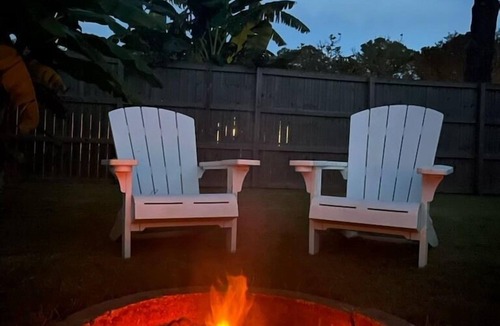 Harborgate Shores House | Private home in Mt. Pleasant, SC Vacation Rental 10 min drive to the beach.