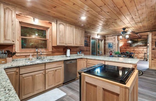Sevierville Cabin | Private Retreat, Arcade Haven, Theater, Hot Tub