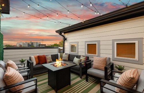 Hillsboro West End House | Private Rooftop Near Vanderbilt Only 2 Miles from Downtown