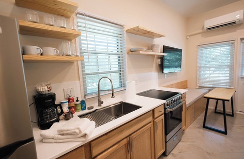 Charleston House | Pura Vida 1BR Loft Retreat Charleston James Island