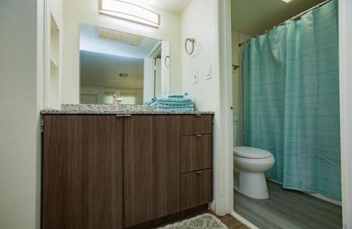 Sheffield Park Apartment | Quaint Mins To Atrium Health CLT Bojangles Stadium