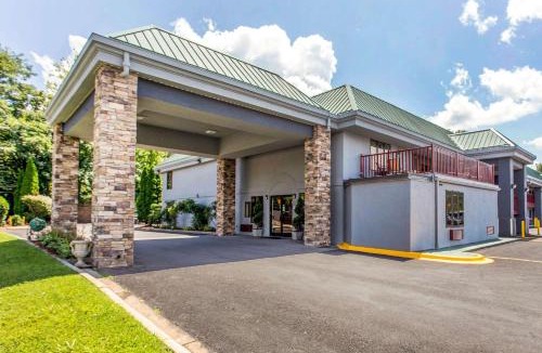 Black Mountain Hotel | Quality Inn Black Mountain-Asheville East