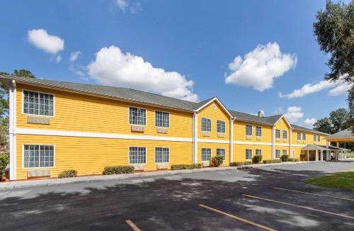 Kingstree Hotel | Quality Inn Kingstree North