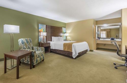 Paris Hotel | Quality Inn Paris