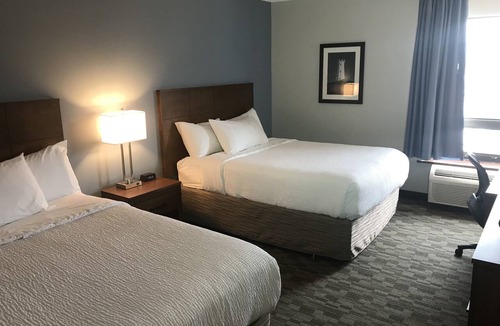 Sydney Hotel | Quality Inn & Suites